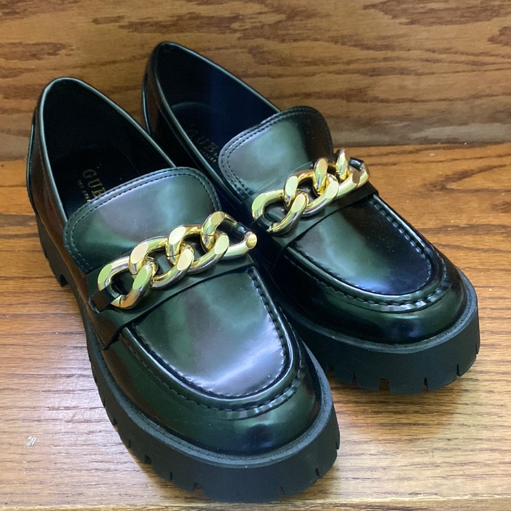 Guess chunky leather loafers, size 7